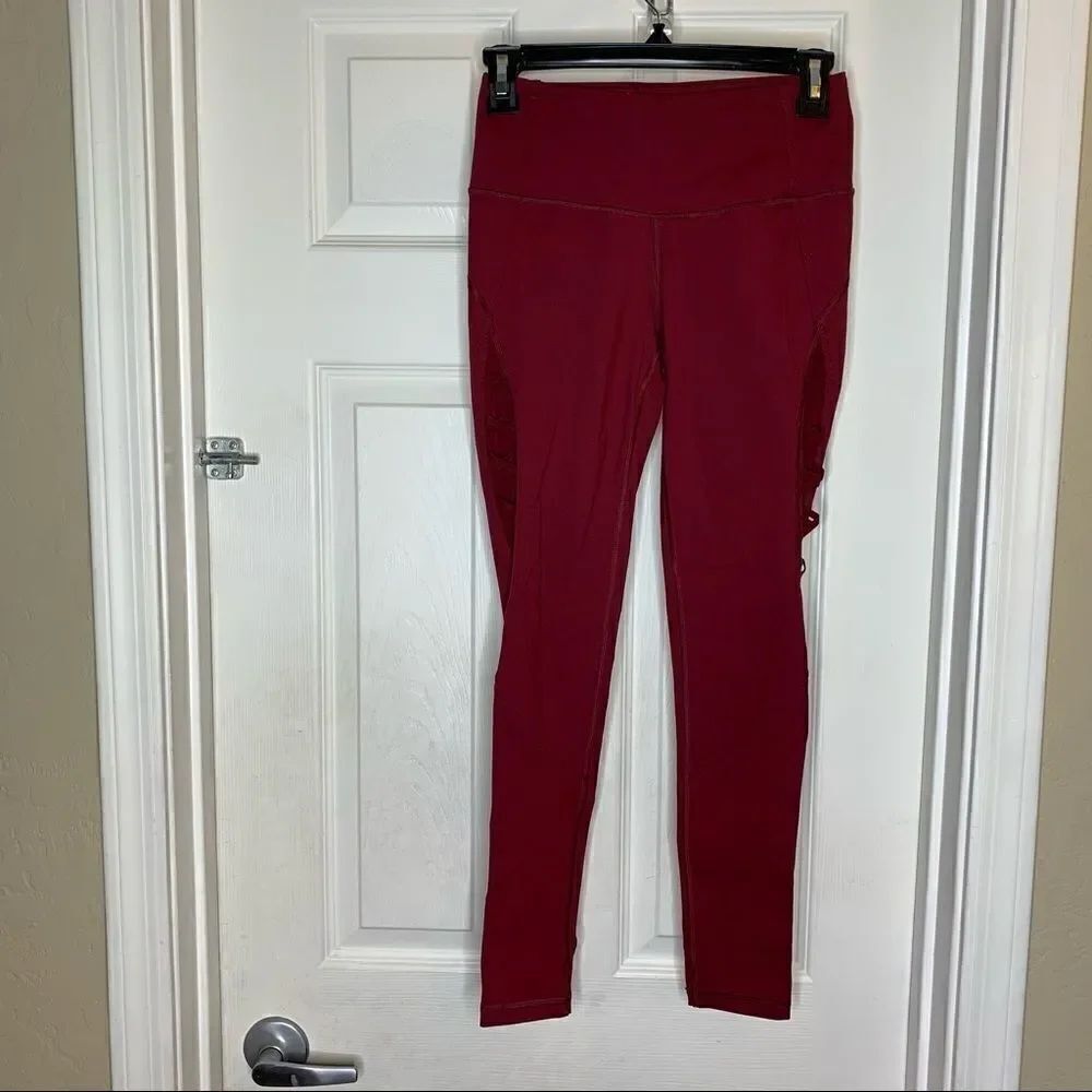 Victoria Sport Cranberry Side Lattice Leggings XS